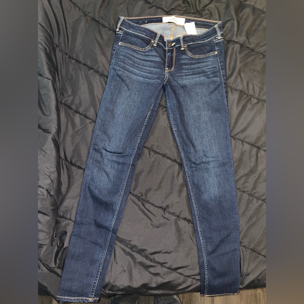 Women’s Hollister skinny jeans